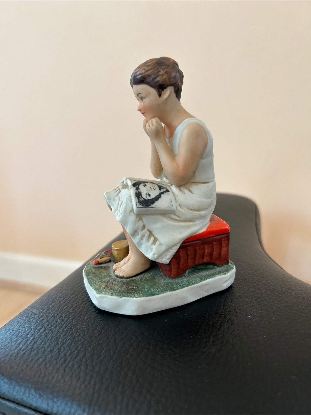 Norman Rockwell figurine